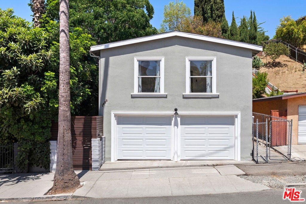1428 El Paso Drive, Los Angeles CA 90065