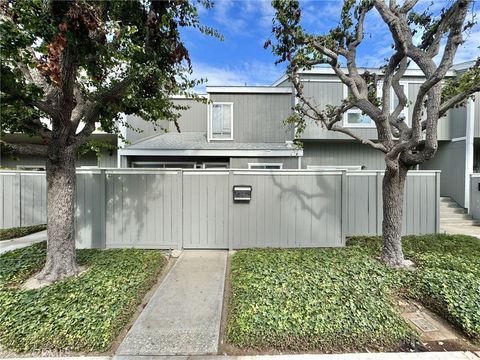 2710 W Segerstrom Avenue D Santa Ana CA 92704