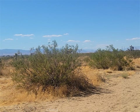 Photo of 0 0, Adelanto, CA 92301 (MLS # SR26217644)