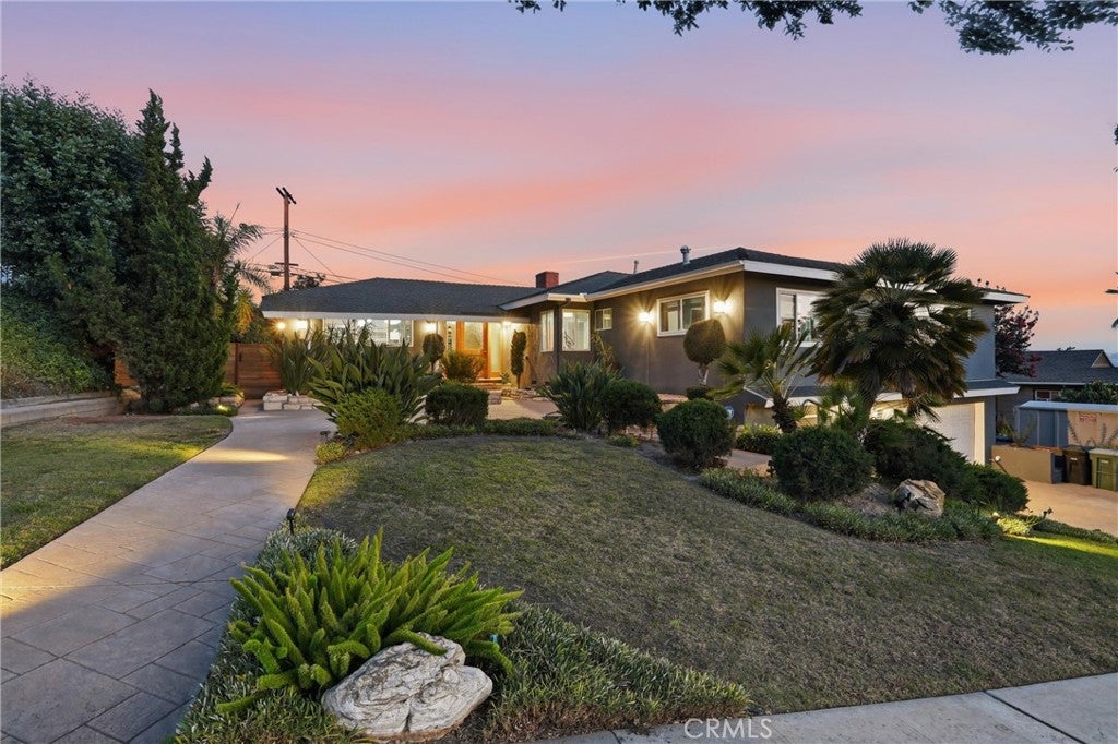 824 Stanford Road