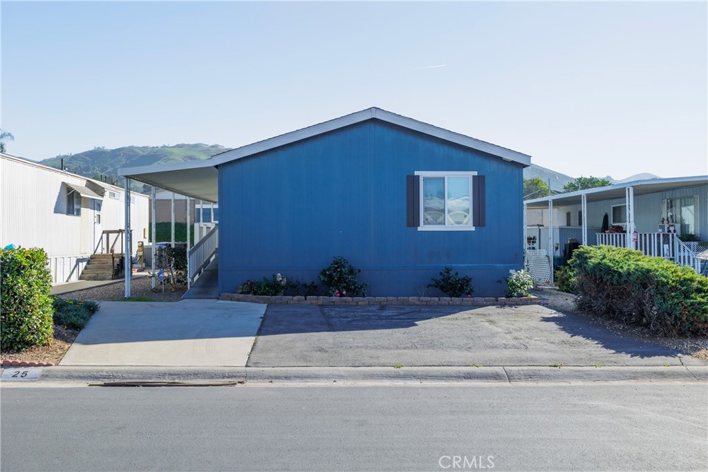 3700 Buchanan 25