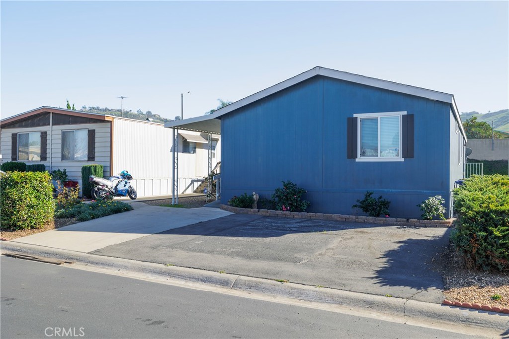 3700 Buchanan 25