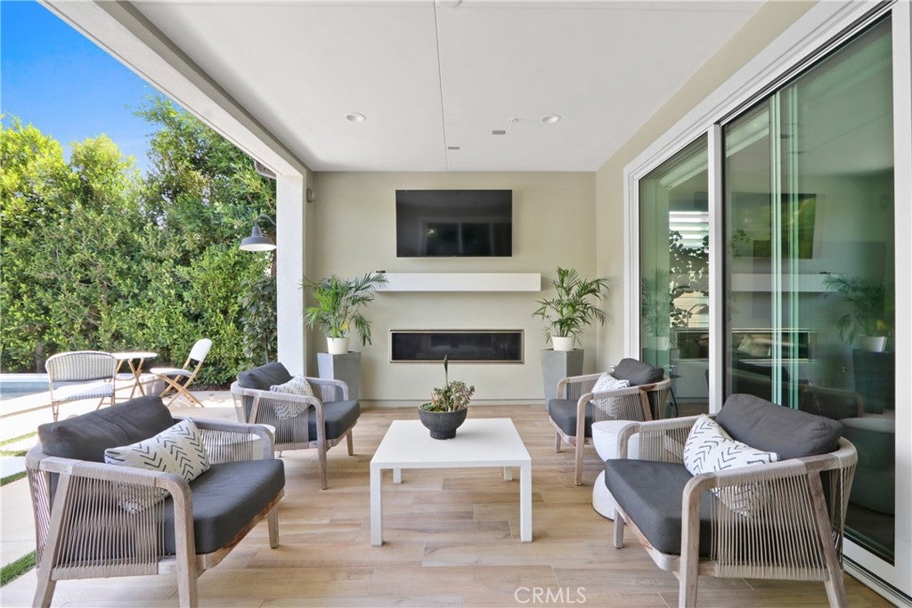 17382 Burrows, Huntington Beach CA 92649 - Photo 27