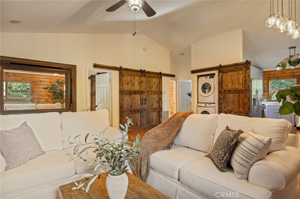 24839 Felsen Drive