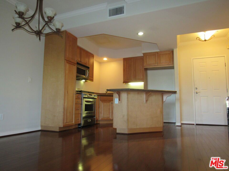 The Village Court Del Amo - Residential Lease