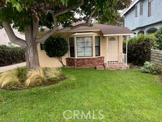 Photo of 1060 Avenue D, Redondo Beach, CA 90277 (MLS # SB26155361)