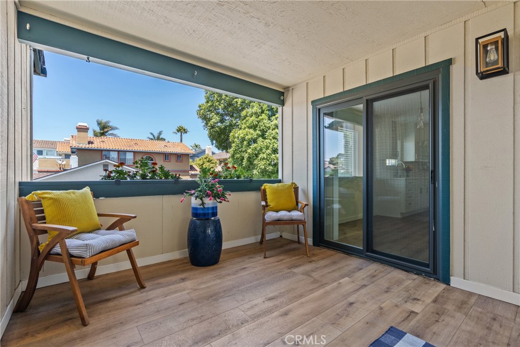 242 N 10th Street 242