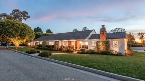 Photo of 3001 Via Buena, Palos Verdes Estates, CA 90274 (MLS # PV26060707)