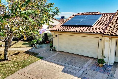 Photo of 629 Concerto Gln Gln, Escondido, CA 92025 (MLS # 260004983SD)