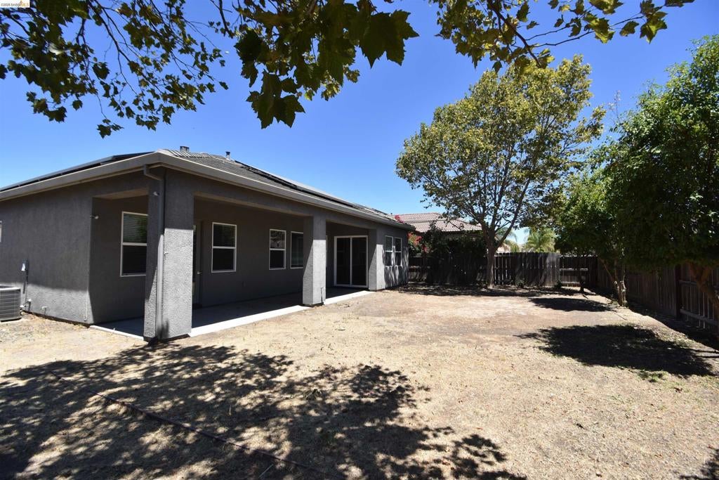 1110 Clearwater Creek Blvd