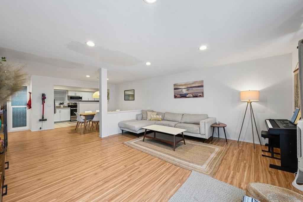 2610 Torrey Pines Rd. C22