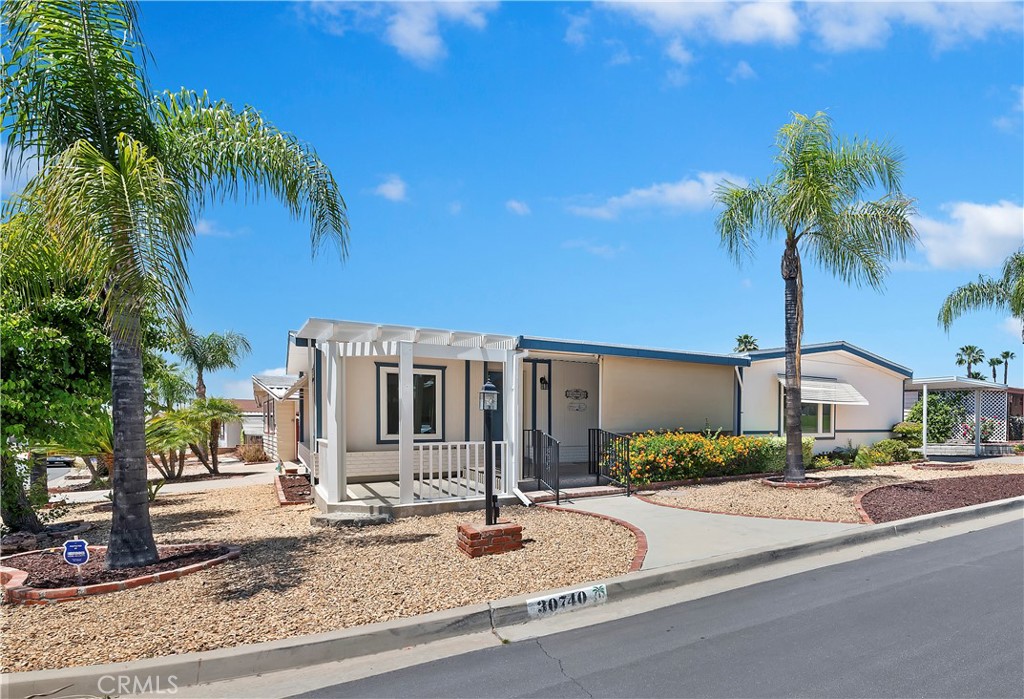 30740 Palmetto Palm Ave