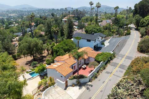 Photo of 10735 QUEEN AVENUE AVE, La Mesa, CA 91941 (MLS # 260013796SD)
