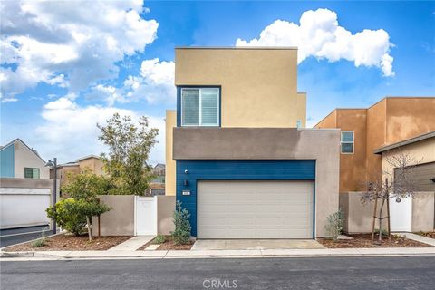 Photo of 446 Chorus, Irvine, CA 92618 (MLS # OC26071348)