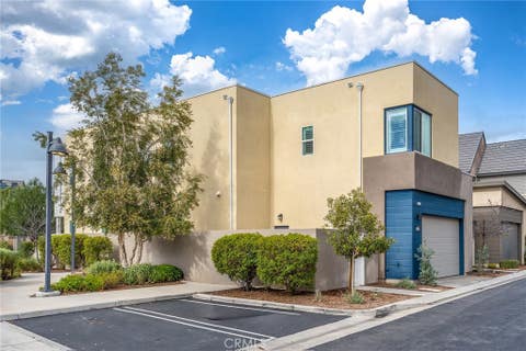 Photo of 446 Chorus, Irvine, CA 92618 (MLS # OC26071348)