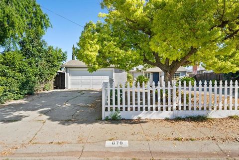 Photo of 679 School Street, Pittsburg, CA 94565 (MLS # ML82038025)