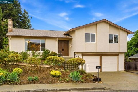 Photo of 263 Carlisle Way Way, Benicia, CA 94510 (MLS # 41132239)