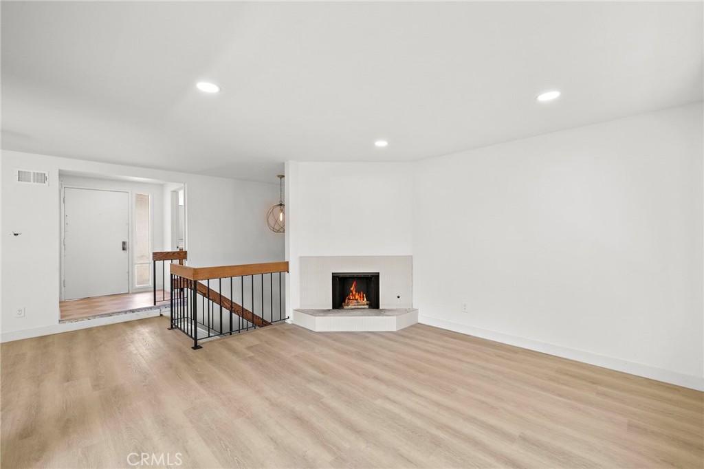 22311 Caminito Arroyo Seco