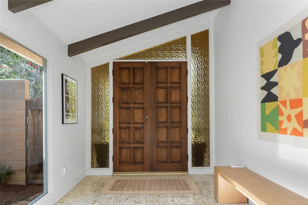 5360 E El Jardin Street