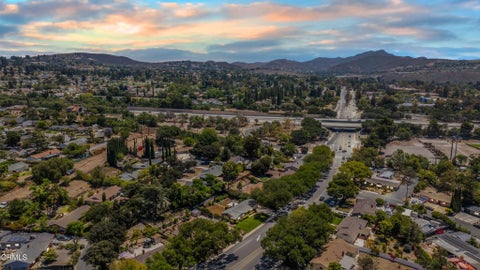 Tiny photo for 1485 E Avenida De Los Arboles, Thousand Oaks, CA 91360 (MLS # V1-37253)