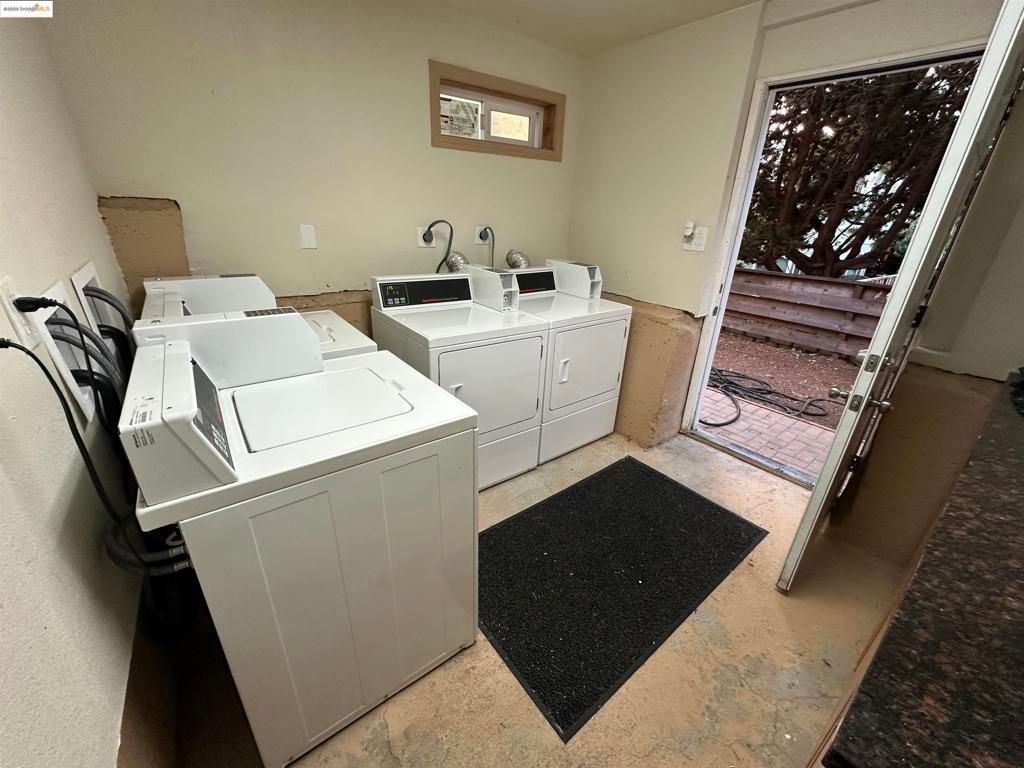 listing image 130728584937308822177