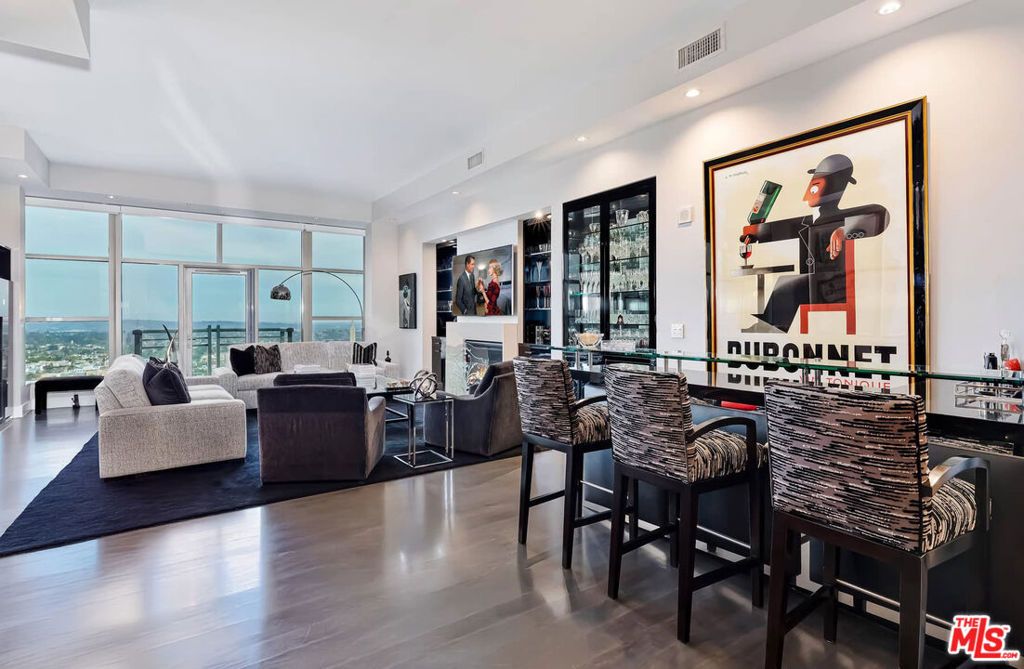 Photo of 10776 Wilshire Boulevard #1802, Los Angeles, CA 90024 (MLS # 25605371)