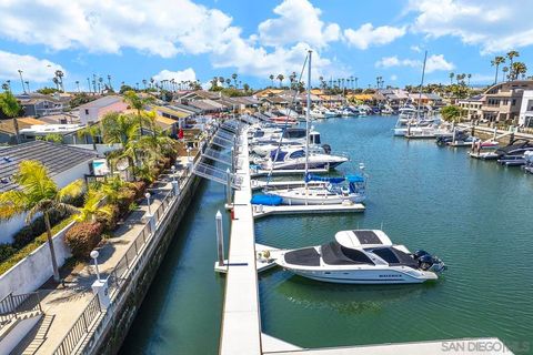 Photo of 6 Bahama Bnd Bnd, Coronado, CA 92118 (MLS # 260008619SD)