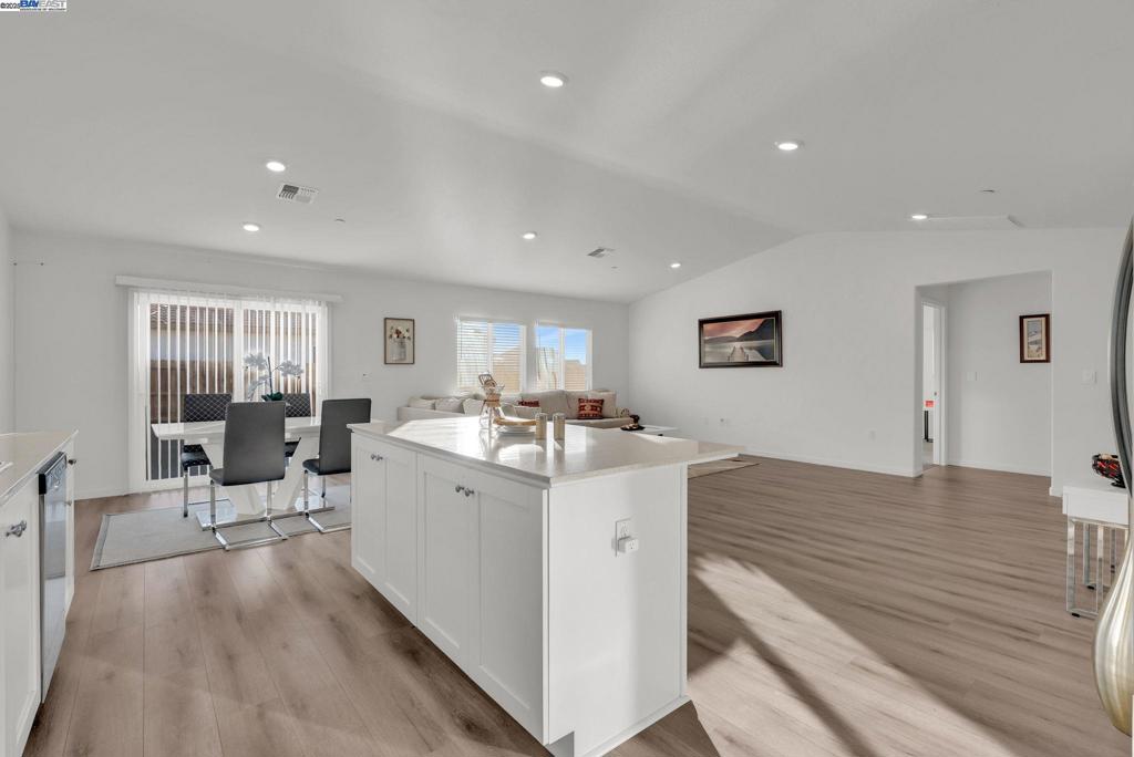 MANTECA - Residential