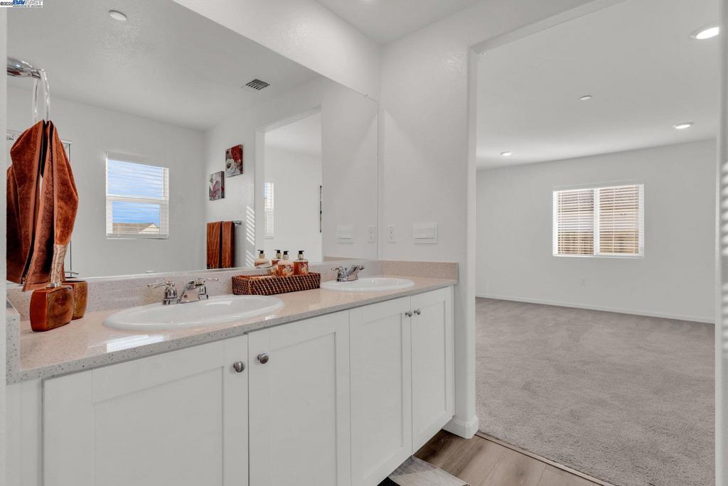 MANTECA - Residential