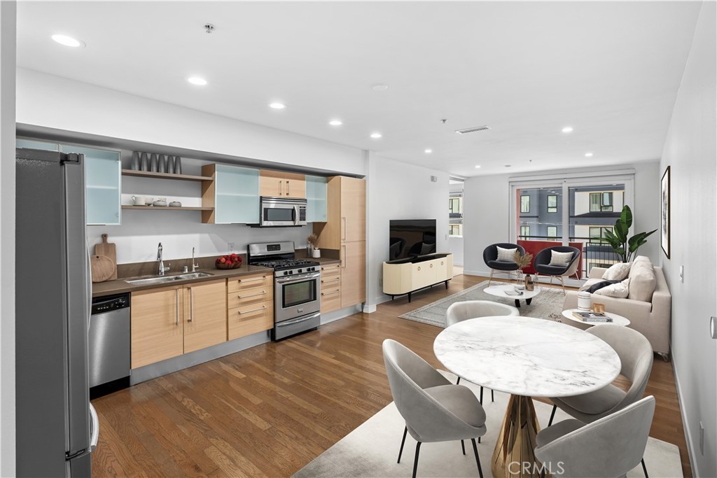 1234 Wilshire Boulevard 218