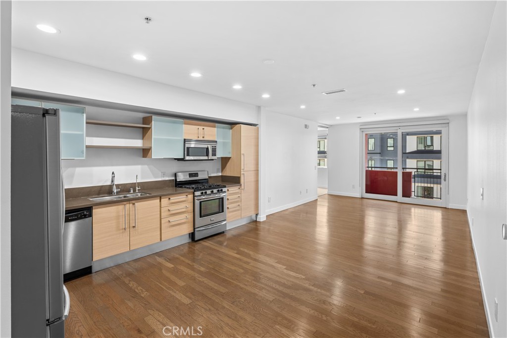 1234 Wilshire Boulevard 218