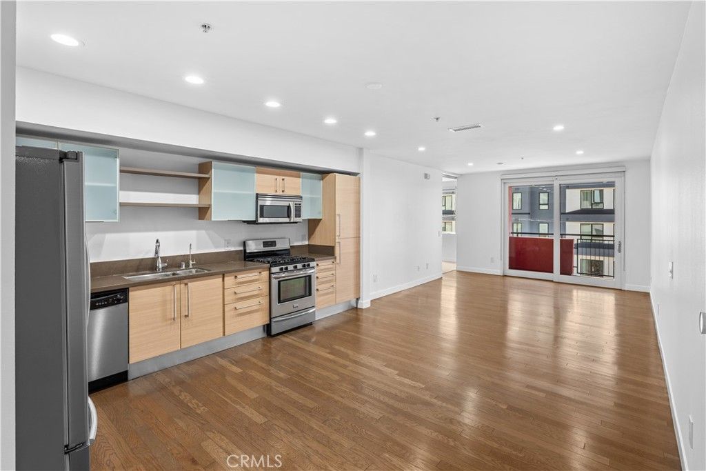 Photo of 1234 Wilshire Boulevard #218, Los Angeles, CA 90017 (MLS # PW26062449)