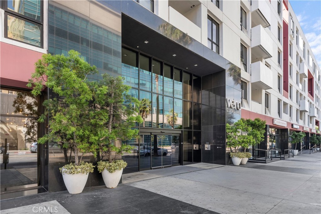 1234 Wilshire Boulevard 218