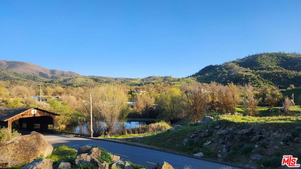 Discover endless potential with this prime 3.35-acre lot in the scenic community of Stallion Springs, Tehachapi, CA. Ideally situated on paved road frontage, the property offers nearby access to water, electricity, and other essential utilities, making it easier to bring your vision to life. With plenty of space to build your dream home or retreat, you'll enjoy the tranquility of living surrounded by naturerolling hills, native wildlife, and wide-open skieswhile still being just minutes from town for all your daily needs. Stallion Springs features a vibrant community center and swimming pool, parks and recreation, and full-time fire and police services. Outdoor enthusiasts will love the miles of hiking and horseback riding trails, along with nearby golf opportunities, all nestled in the heart of Tehachapi's natural beauty.