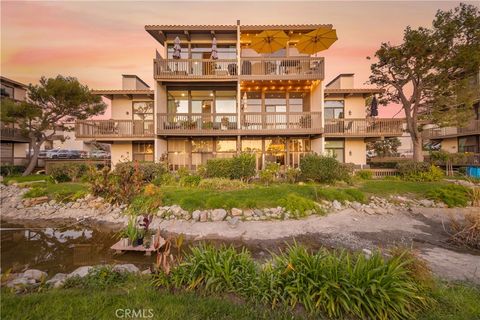 5322 Marina Pacifica Drive S Long Beach CA 90803