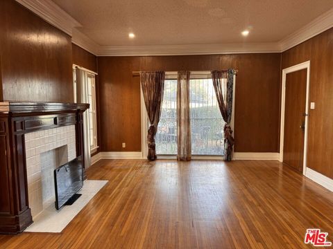 Photo of 1257 4th Avenue #1, Los Angeles, CA 90019 (MLS # 26767041)