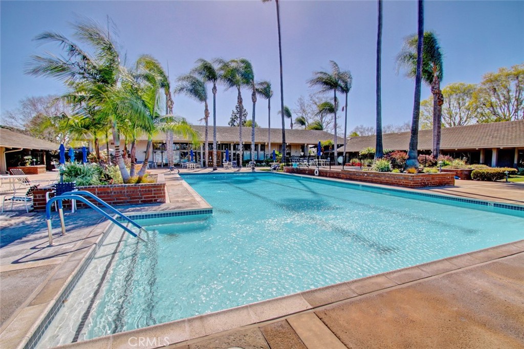 Huntington Landmark Townhomes (HLAN) - Residential