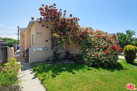 Tiny photo for 2664 S Redondo Boulevard, Los Angeles, CA 90016 (MLS # 26973861)