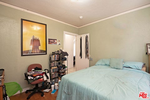 Tiny photo for 2664 S Redondo Boulevard, Los Angeles, CA 90016 (MLS # 26973861)