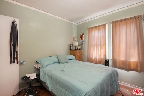 Tiny photo for 2664 S Redondo Boulevard, Los Angeles, CA 90016 (MLS # 26973861)