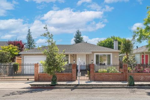 Photo of 1162 Oliver Street, Redwood City, CA 94061 (MLS # ML82046273)