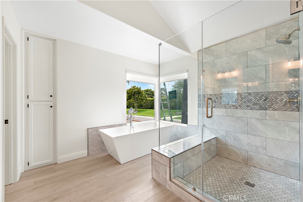 Breakers (BRK) - Residential Lease