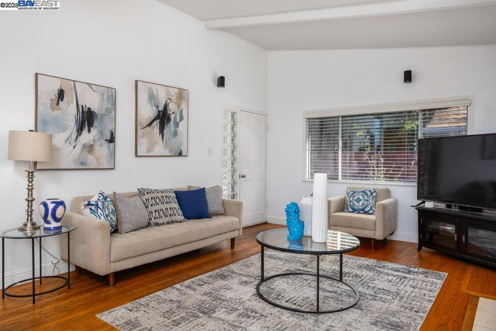 CASTRO VALLEY - Residential