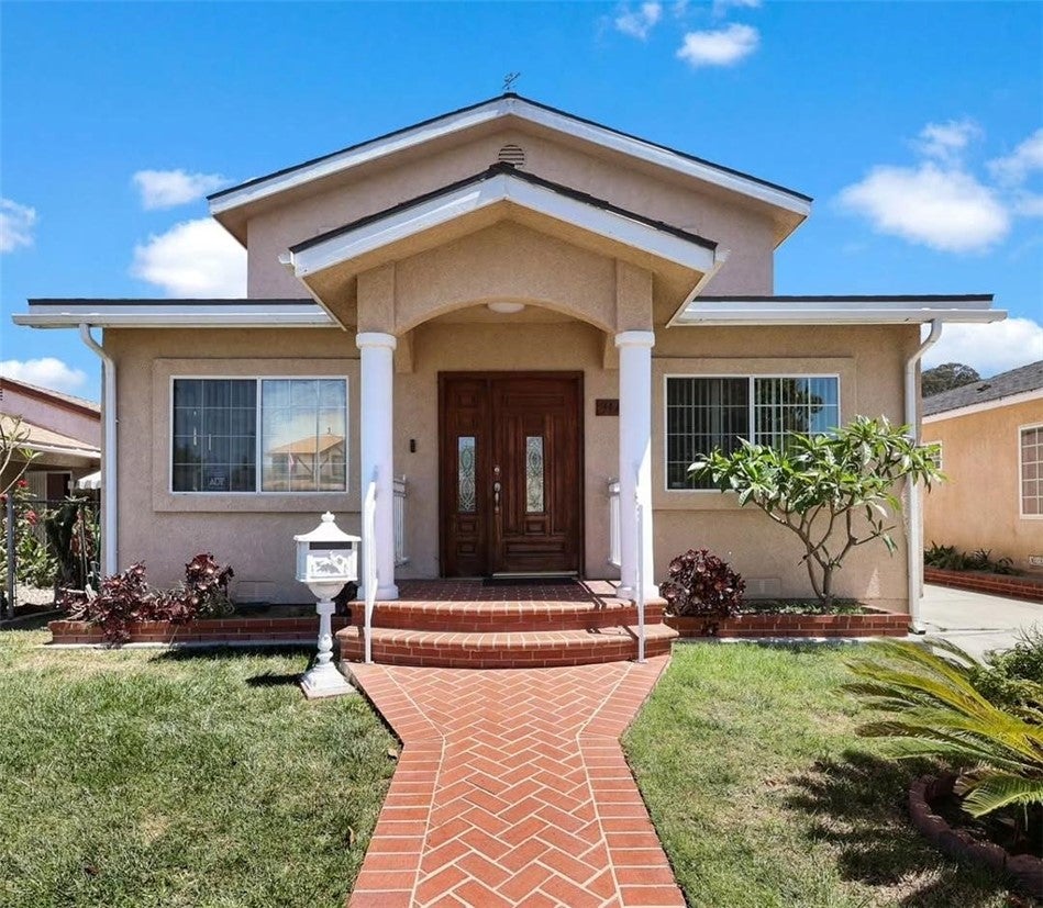 3148 Magnolia Ave