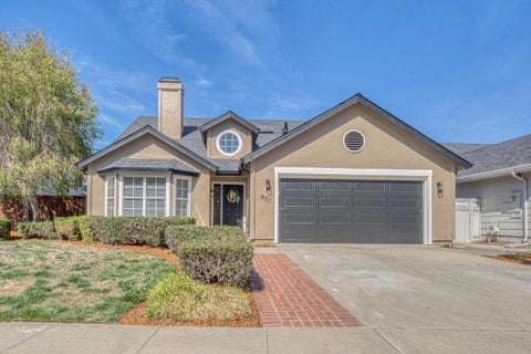 Photo of 931 Hancock Street, Salinas, CA 93906 (MLS # ML82062620)