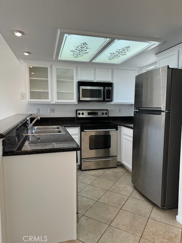 3440 Hathaway Avenue 323