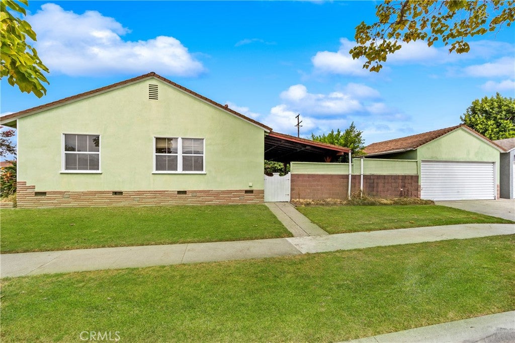 5102 Levelside Avenue