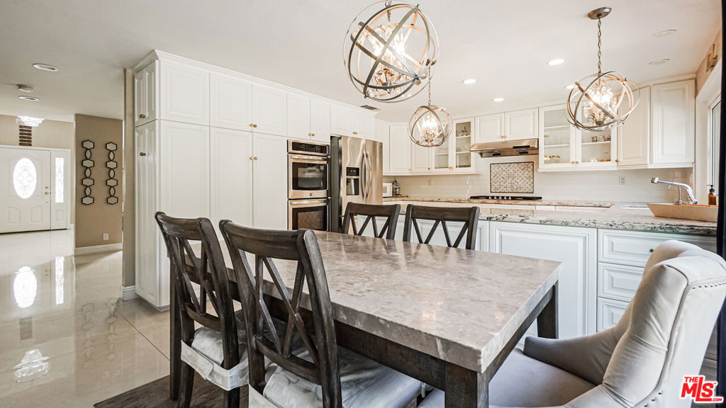 22 Hunter, Irvine CA 92620 - Photo 8