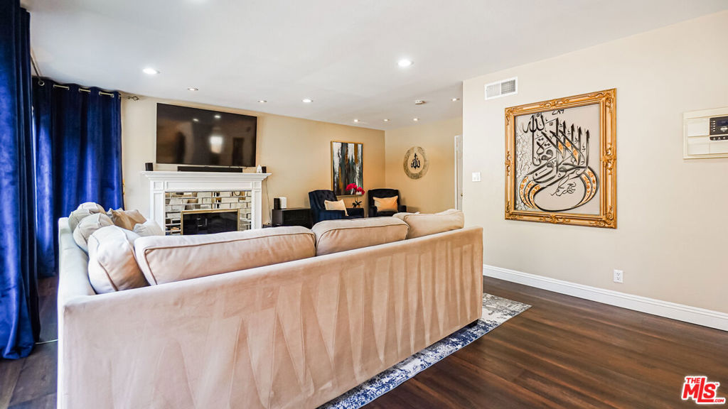 22 Hunter, Irvine CA 92620 - Photo 14