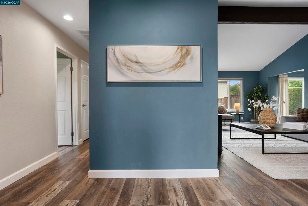452 Lori Dr
